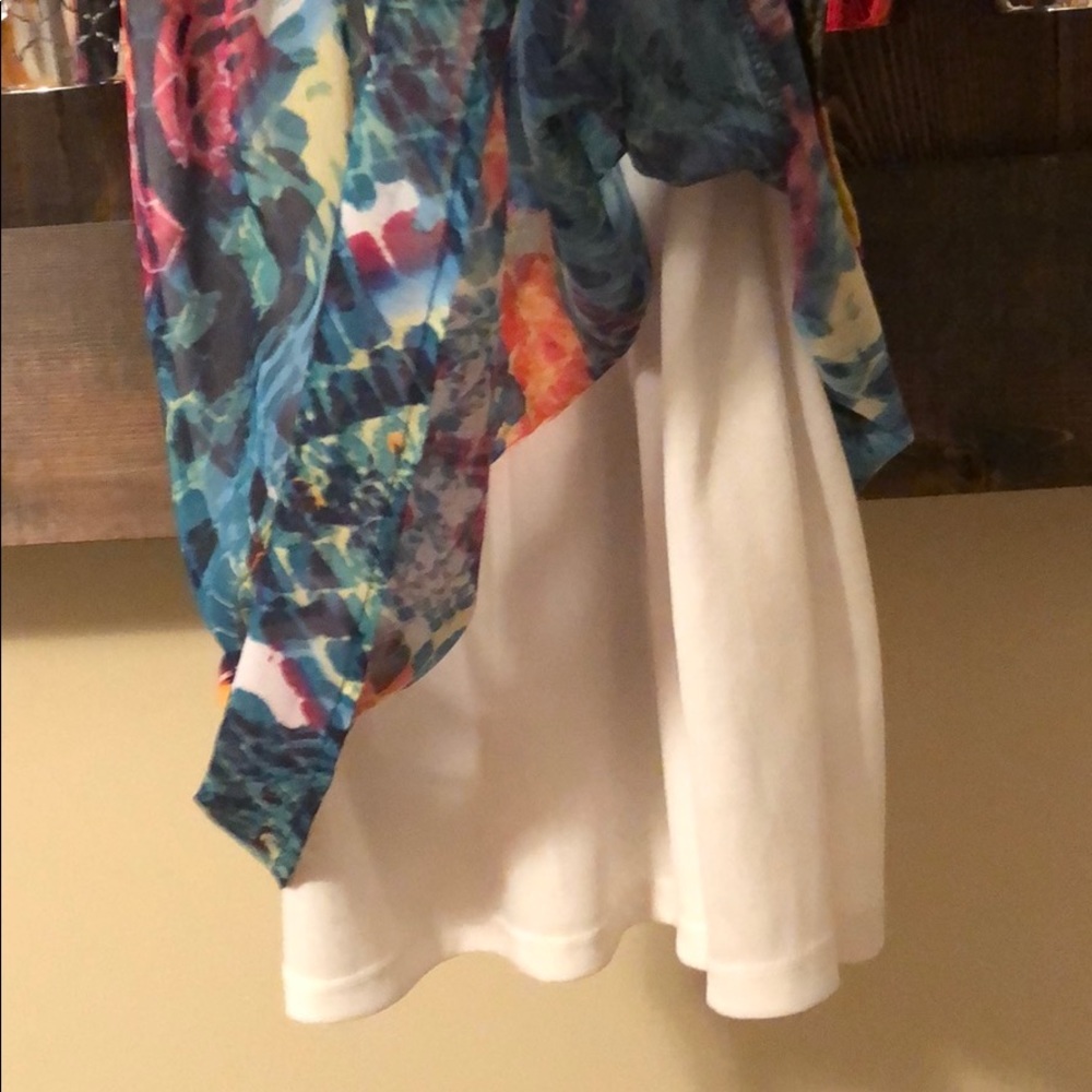 Sundress - Picture 3 of 4